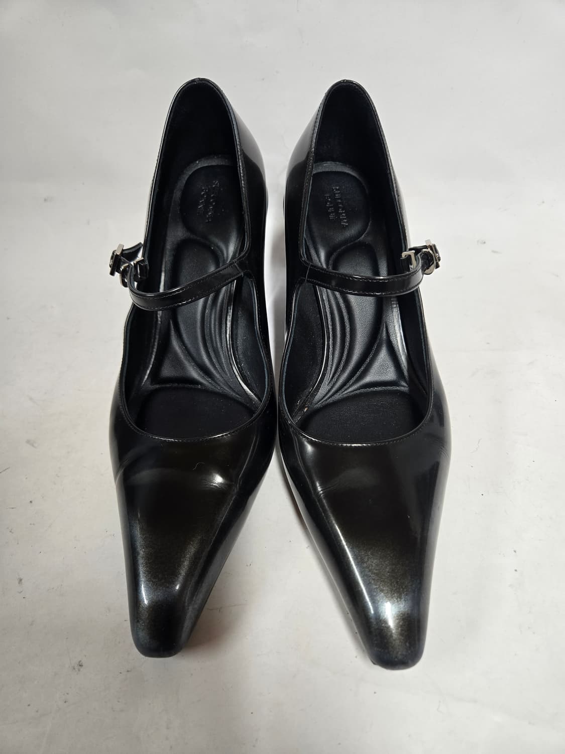 SUECOMMA BONNIE 메리제인 투톤 펌프스 블랙 230 상품이미지3