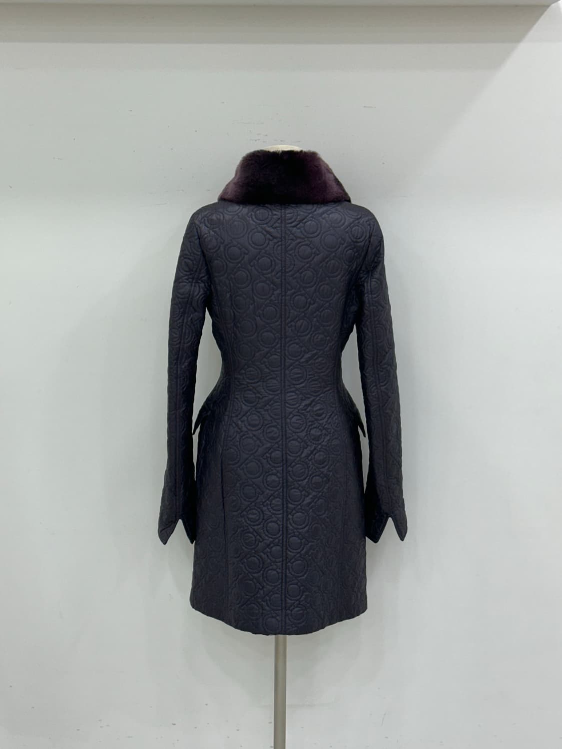 페레가모 간치니 퀼팅 상품이미지7