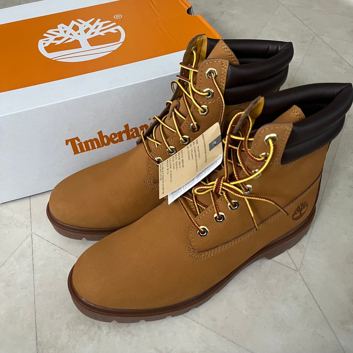 새상품(280)팀버랜드 6인치 레이스업 베이직 부츠 위트 브라운 상품이미지1