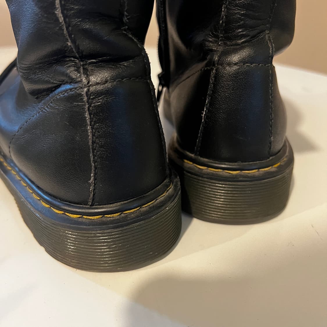 닥터마틴 1460 8홀 부츠 상품이미지5