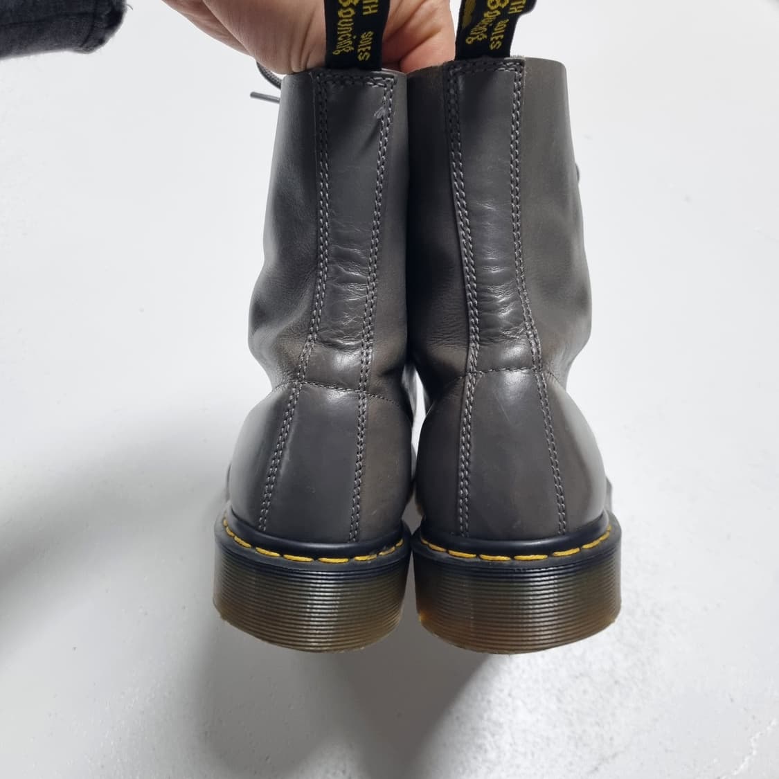 닥터마틴 PASCAL 8홀 - 270 (UK8)   DR.MARTENS 상품이미지7