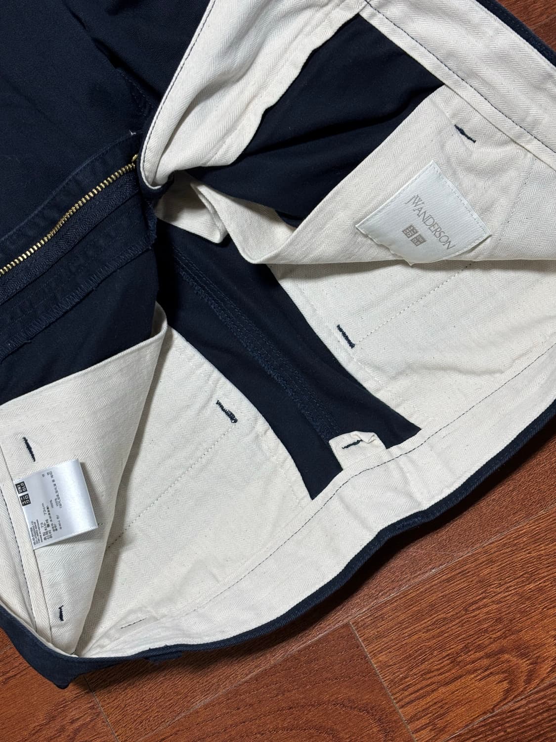 UNIQLO JWA Tuck wide chino 73 상품이미지4
