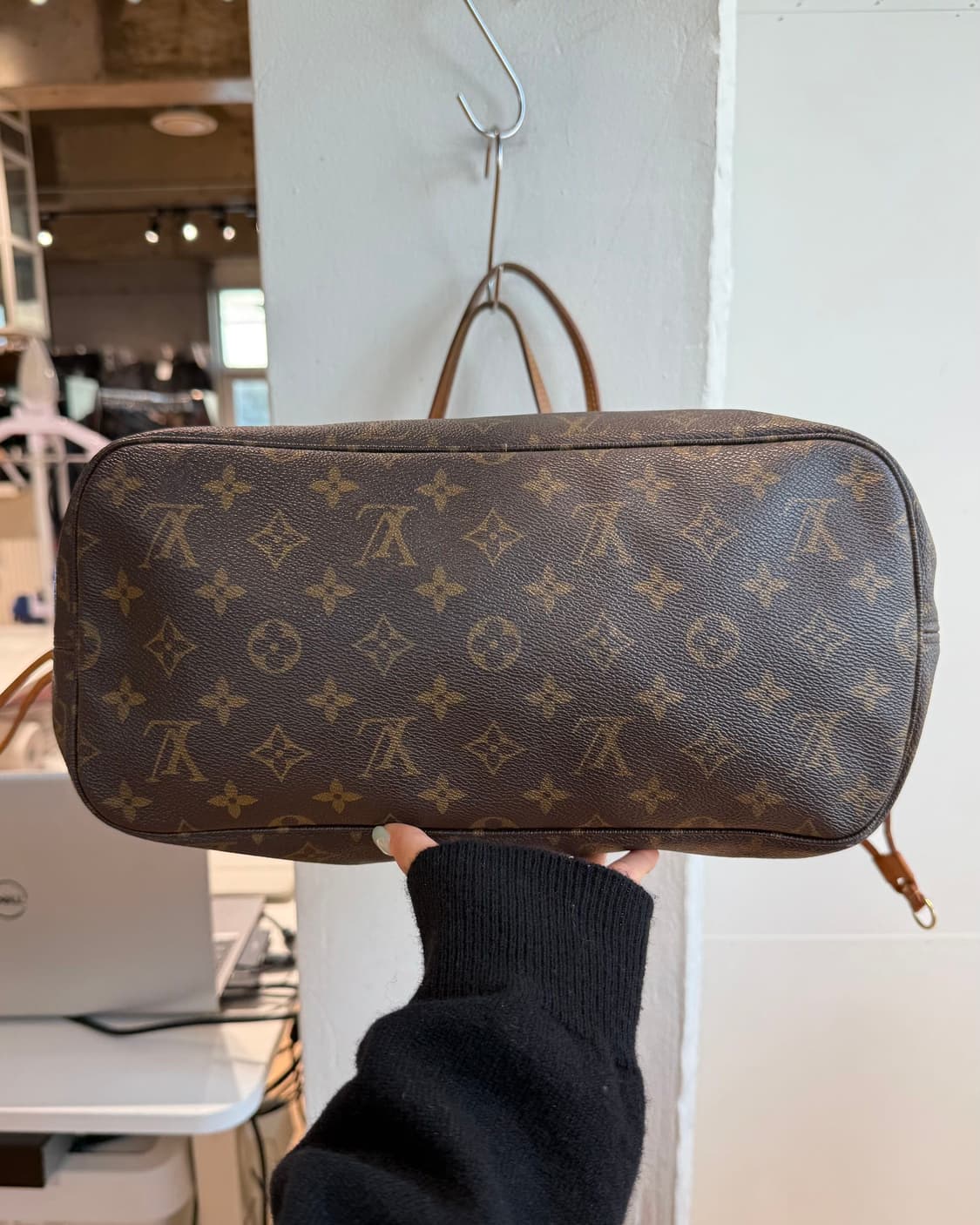 루이비통 네버풀 MM 모노그램 토트백 상품이미지7