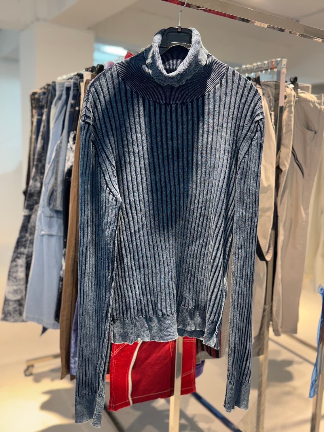 디젤 하이넥 니트 상품이미지1