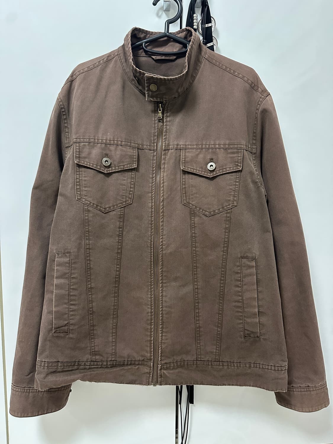 COAX 버튼 지퍼 디테일 반하이넥 자켓 상품이미지1