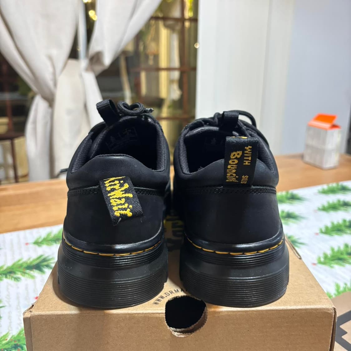 닥터마틴 리더 와이오밍 레더 유틸리티 슈즈 블랙 상품이미지3