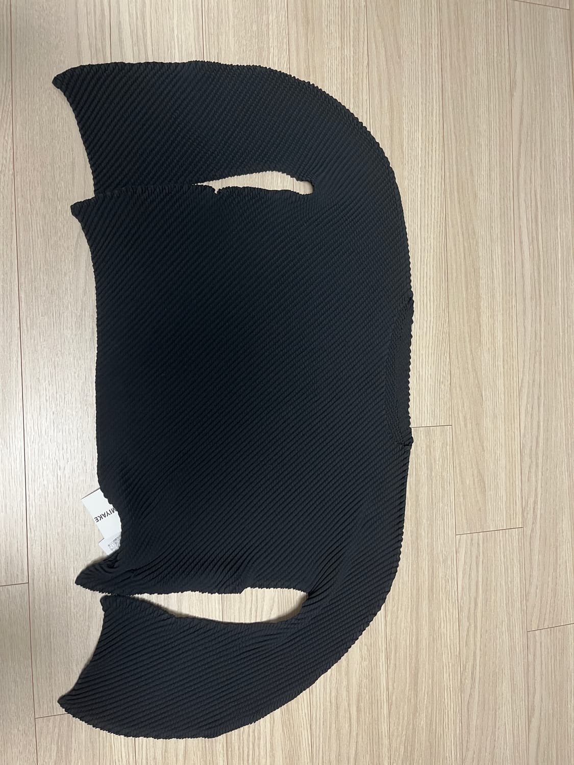 새상품) 이세이 미케 시프티드 탑 상품이미지4