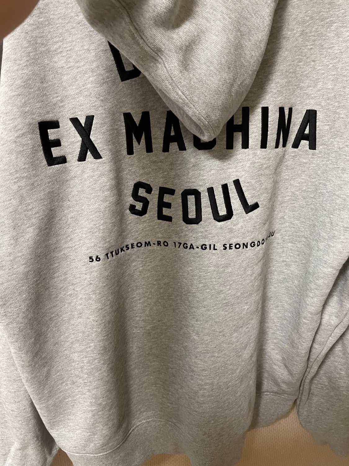 데우스 엑스 마키나 후드집업 상품이미지2