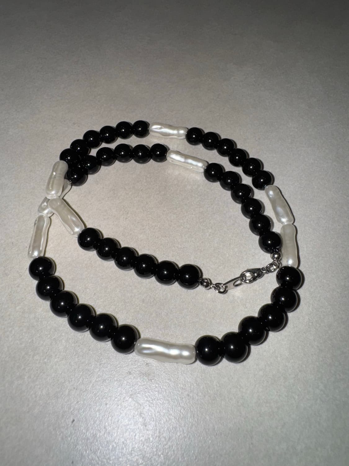 다비즈 블랙 진주 목걸이 상품이미지5