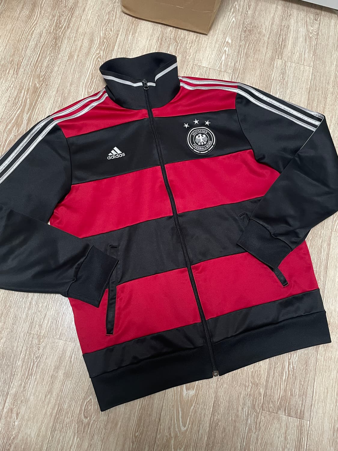 아디다스 스트라이프 검빨 독일 져지 상품이미지1