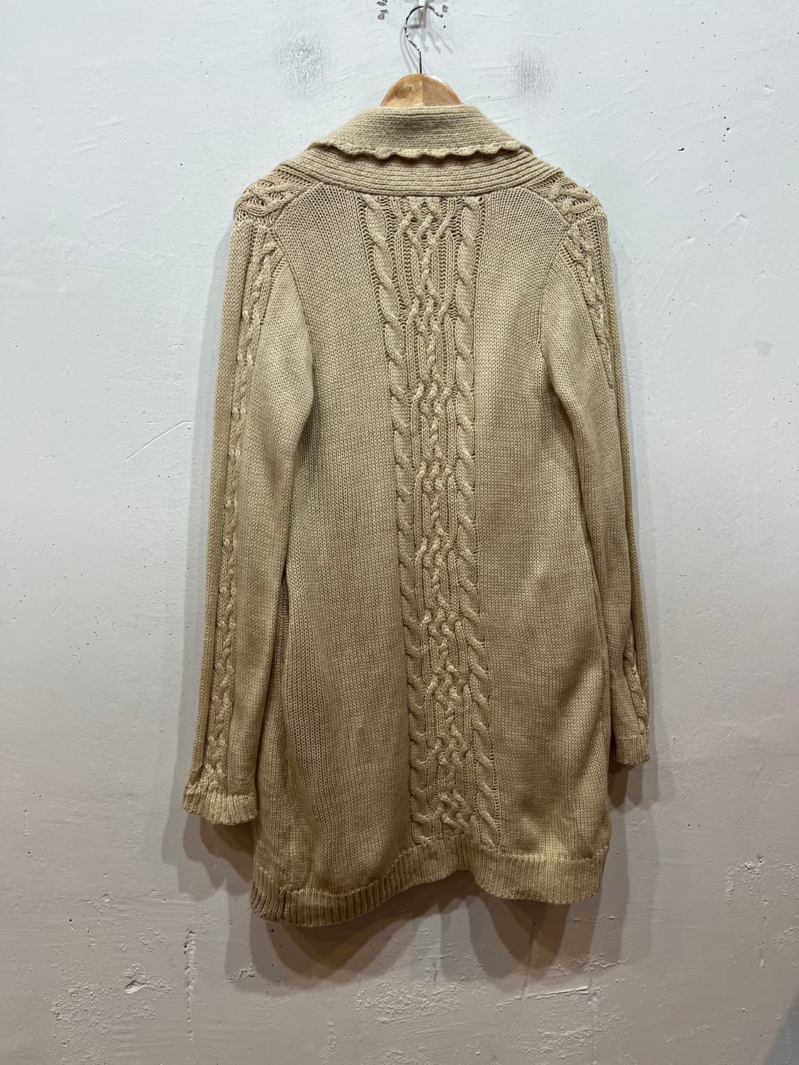 액시즈팜 논버튼 롱 가디건 미사용품 상품이미지3