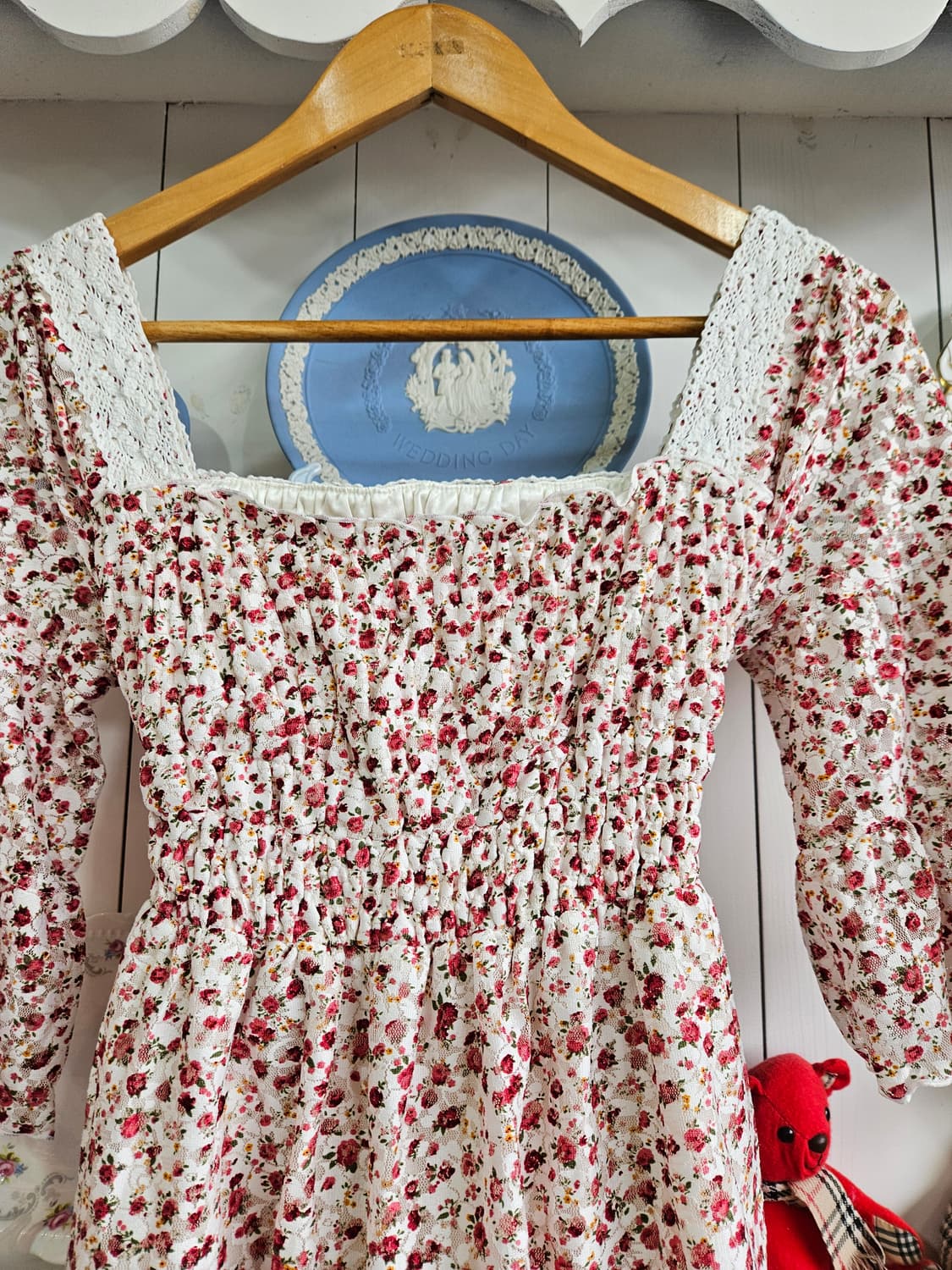 리즈리사(LIZ LISA) 잔꽃 셔링 레이스 튜닉 상품이미지2