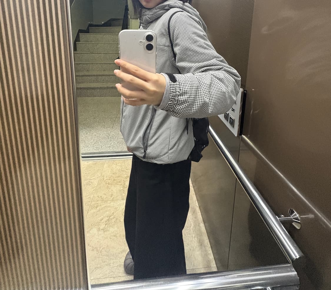 콜롬비아 체크 미니멀 바람막이 상품이미지2