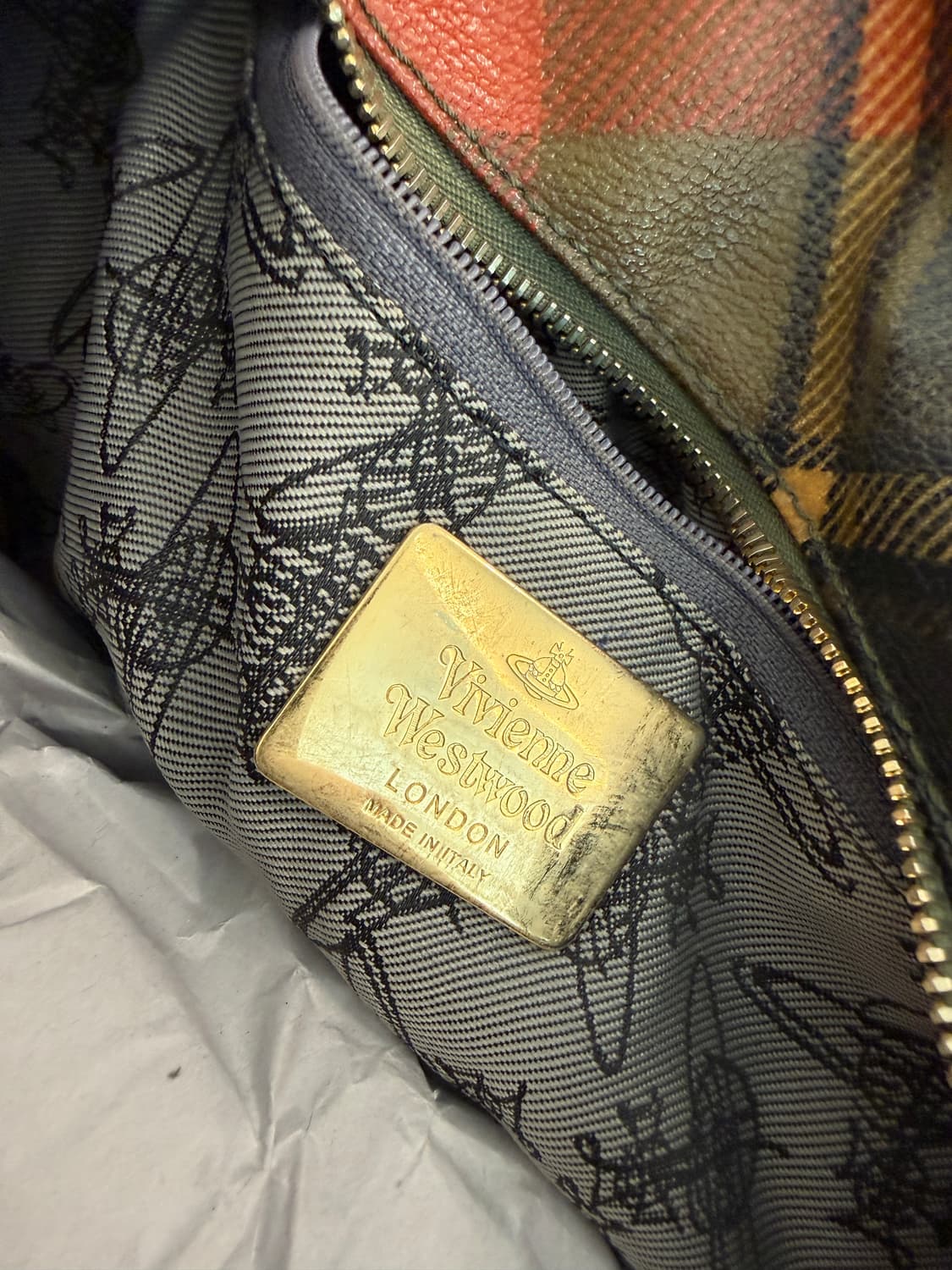 비비안웨스트우드 타탄 종가방 상품이미지3