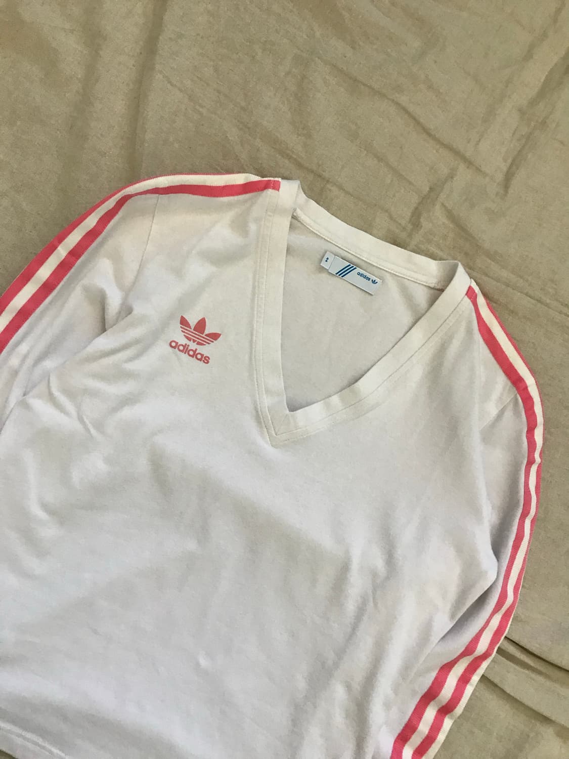 아디다스 해외판 트레포일 사이드라인 브이넥 화이트 롱슬리브티 상품이미지6