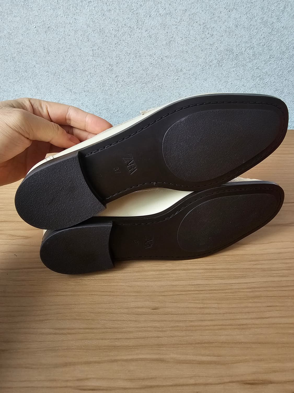 새상품 자라 양가죽 여성 로퍼 상품이미지5