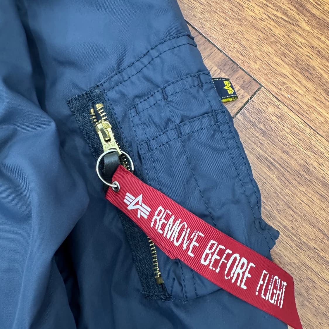 M(100) 알파인더스트리 MA-1 네이비 봄버 자켓  상품이미지4