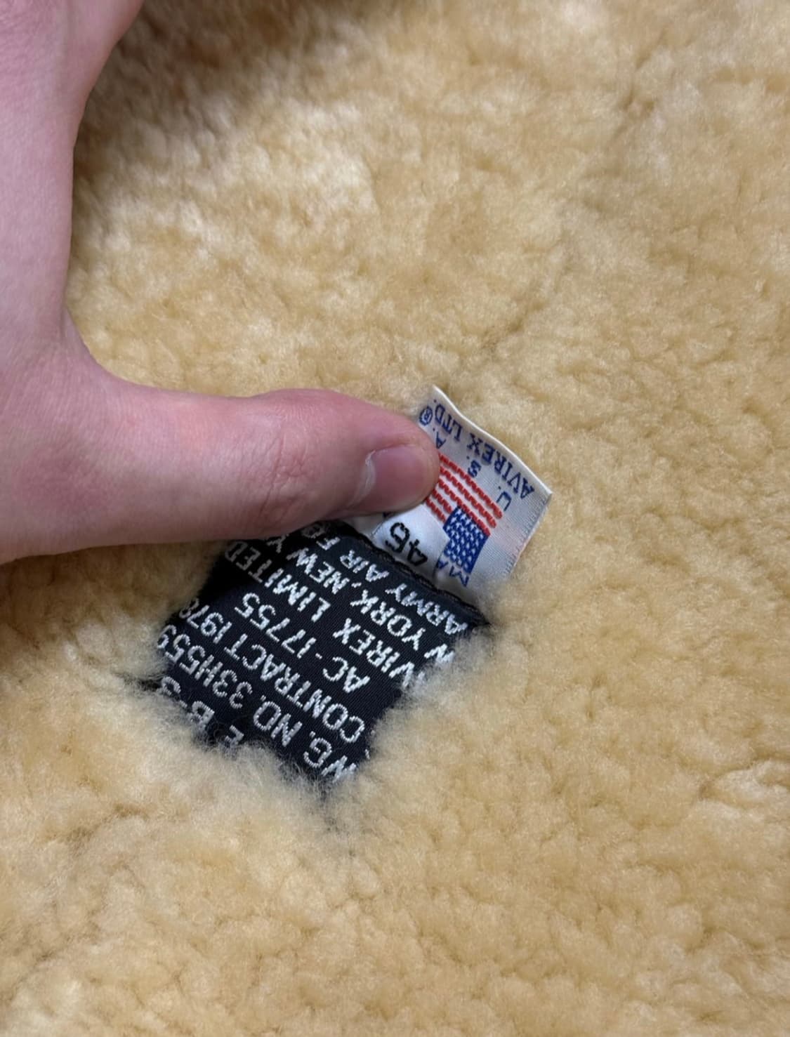 아비렉스 b-3 무스탕 46사이즈 상품이미지3