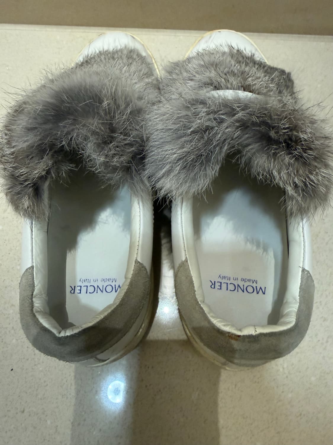 몽클레어 퍼 스니커즈 240 운동화 털신발 패딩 신발 꼼데가르송 골든구스 상품이미지3