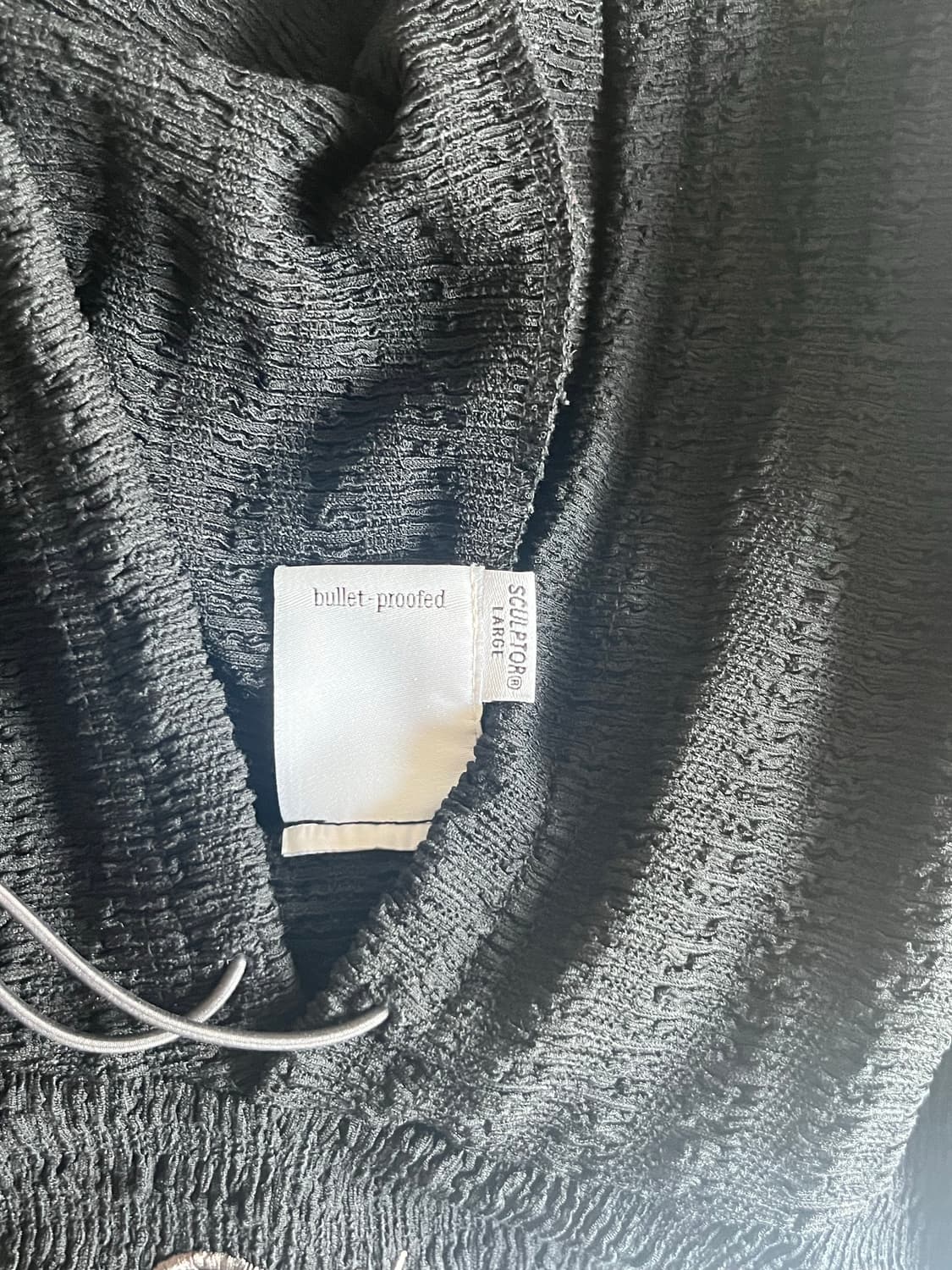 스컬프터 e-string crinkle hoodie black 상품이미지2