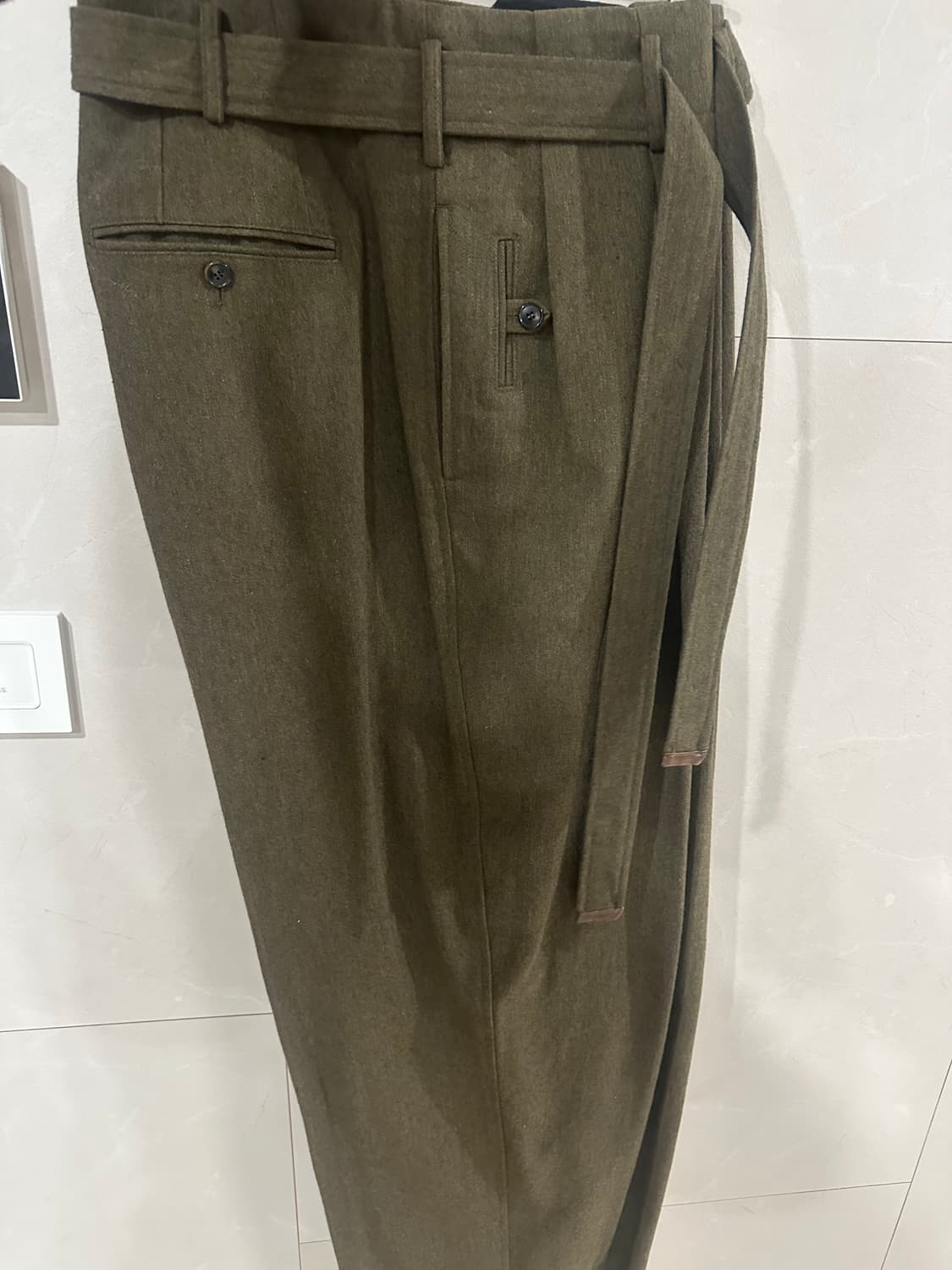 렉토 벨트디테일 하이웨이스트 카키팬츠 L 상품이미지4