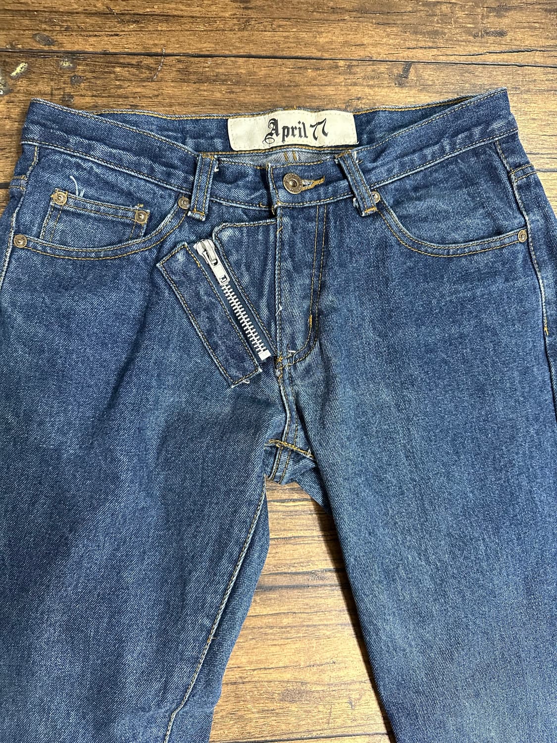 April 77 에이프릴77 프랑스 빈티지 지퍼 청바지 30사이즈 Y2K 상품이미지1