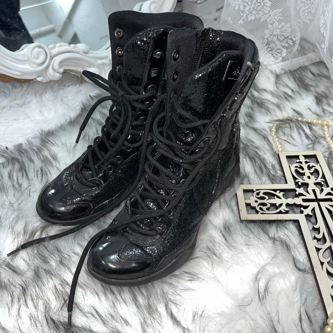 복서 블랙 글로시 스니커즈 상품이미지3