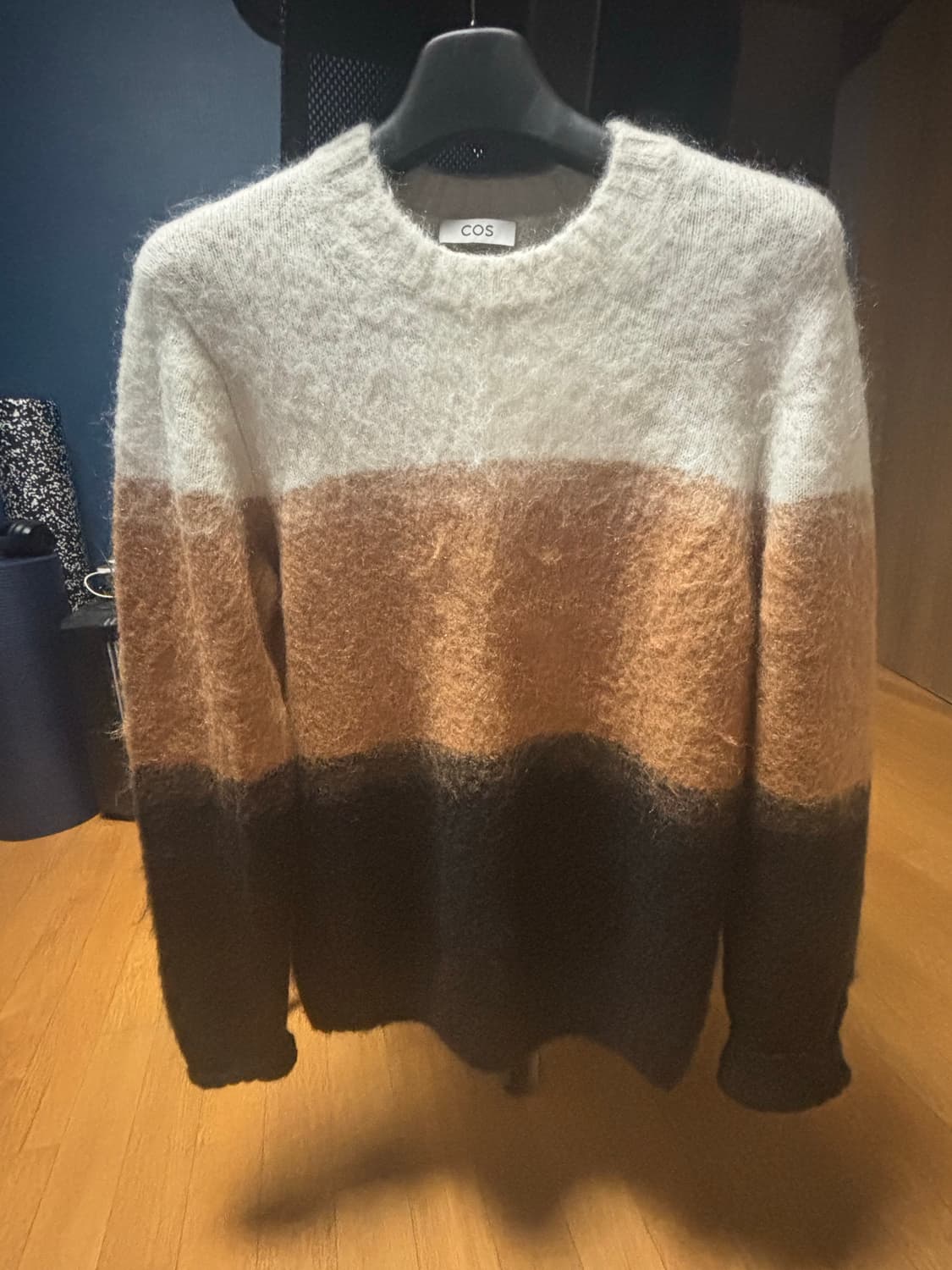 코스 모헤어 니트 래귤러핏 s사이즈 상품이미지5