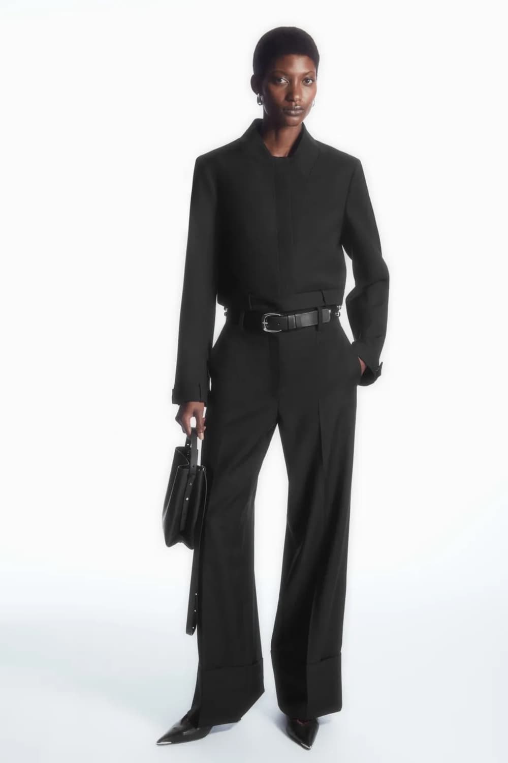 COS 파워숄더 디컨스트럭티드 블랙 재킷 상품이미지1