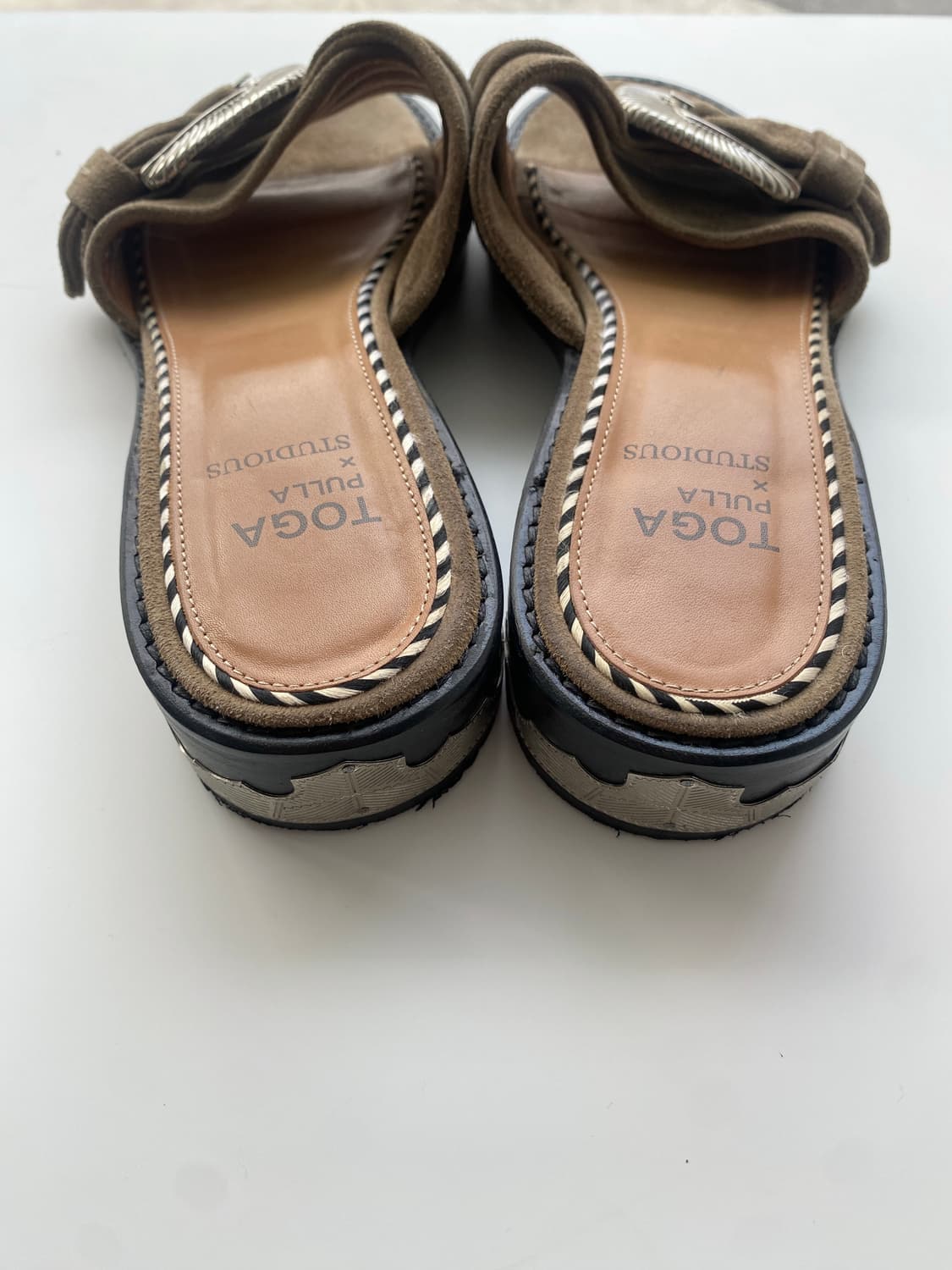 [Toga pulla] 웨스턴 버클 샌들 상품이미지5