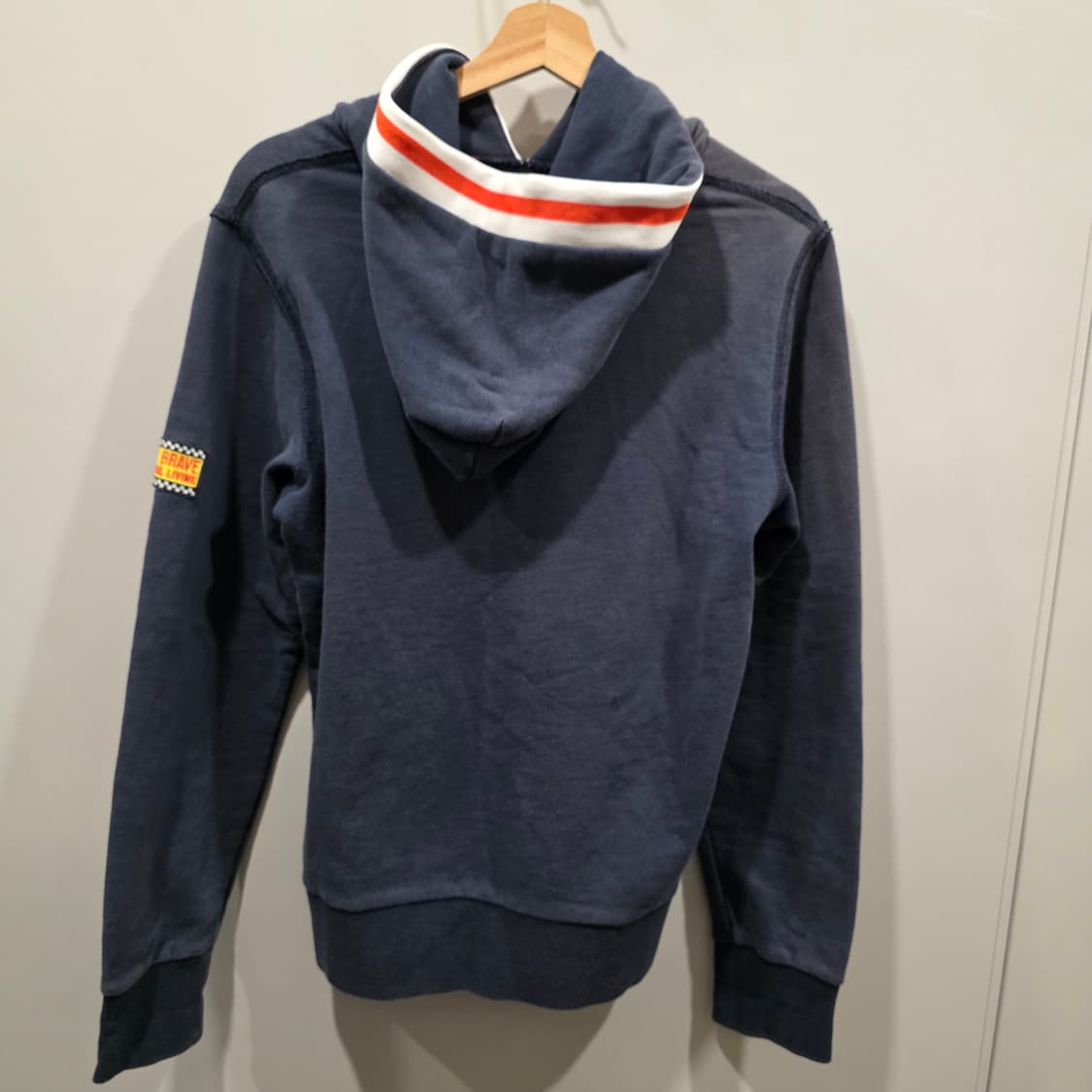 디젤(DIESEL) 와펜 패치 후드 티셔츠 상품이미지4