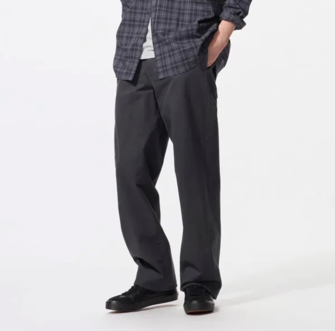 유니클로 스트레이트 치노 다크 그레이 (76) 상품이미지1