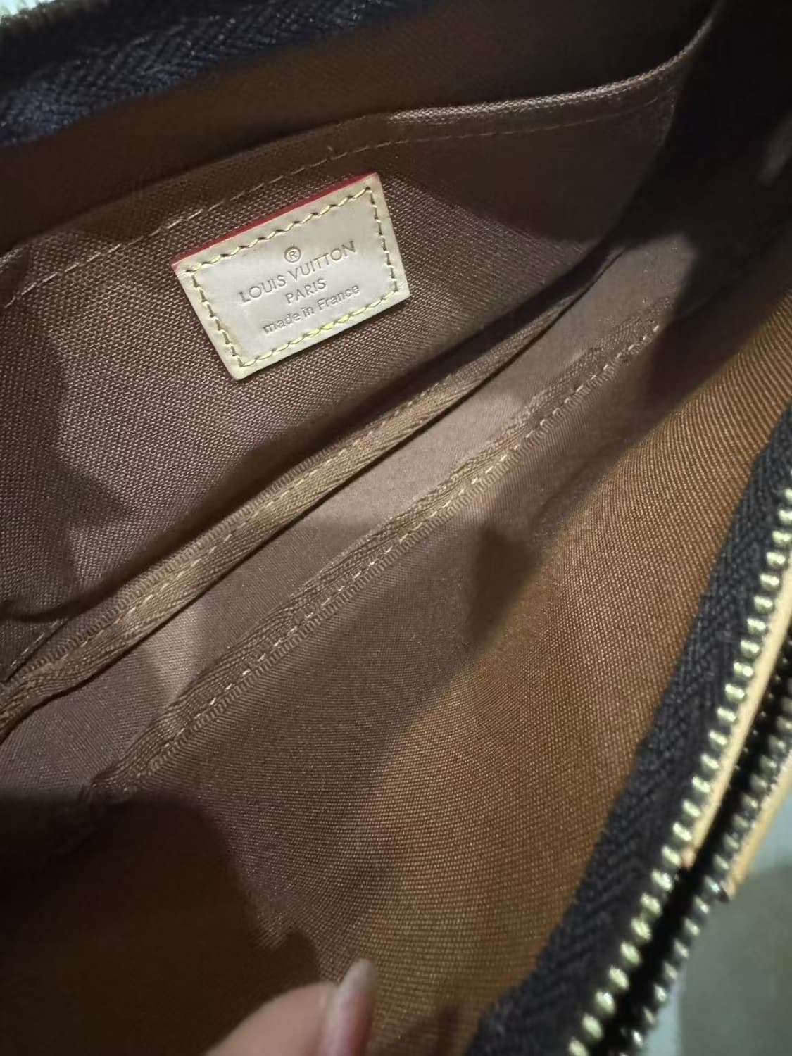 루이비통 멀티 포쉐트 악세수아 모노그램 라이트 핑크 상품이미지4