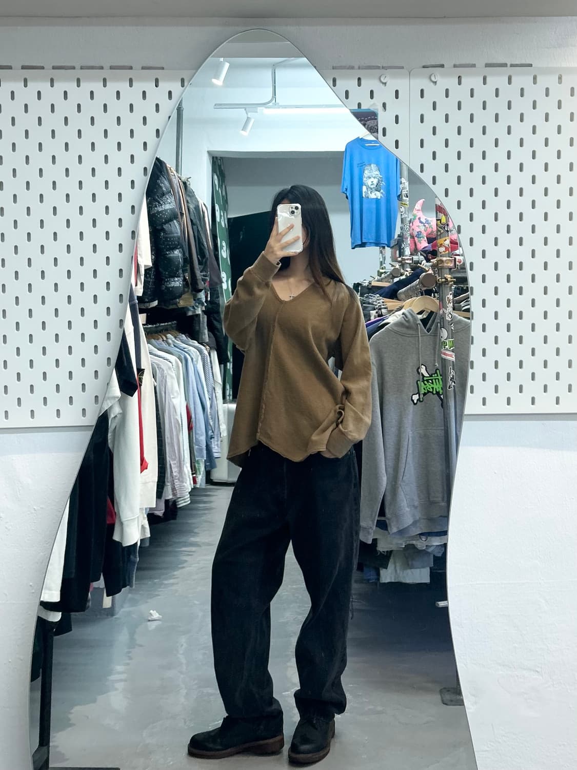 캐피탈 스웨터 브이넥 니트 상품이미지2