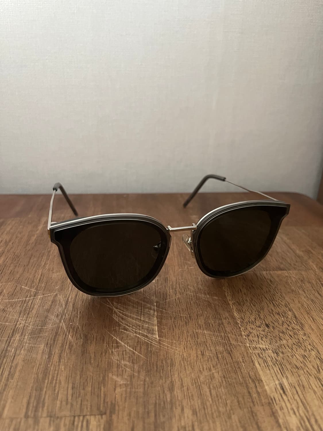 젠틀몬스터 마마부 상품이미지3