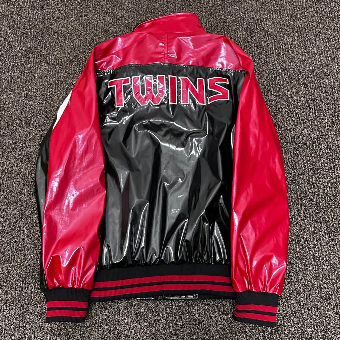 LG 트윈스 야구 유니폼 유광 점퍼 블랙 105(XL) 상품이미지5