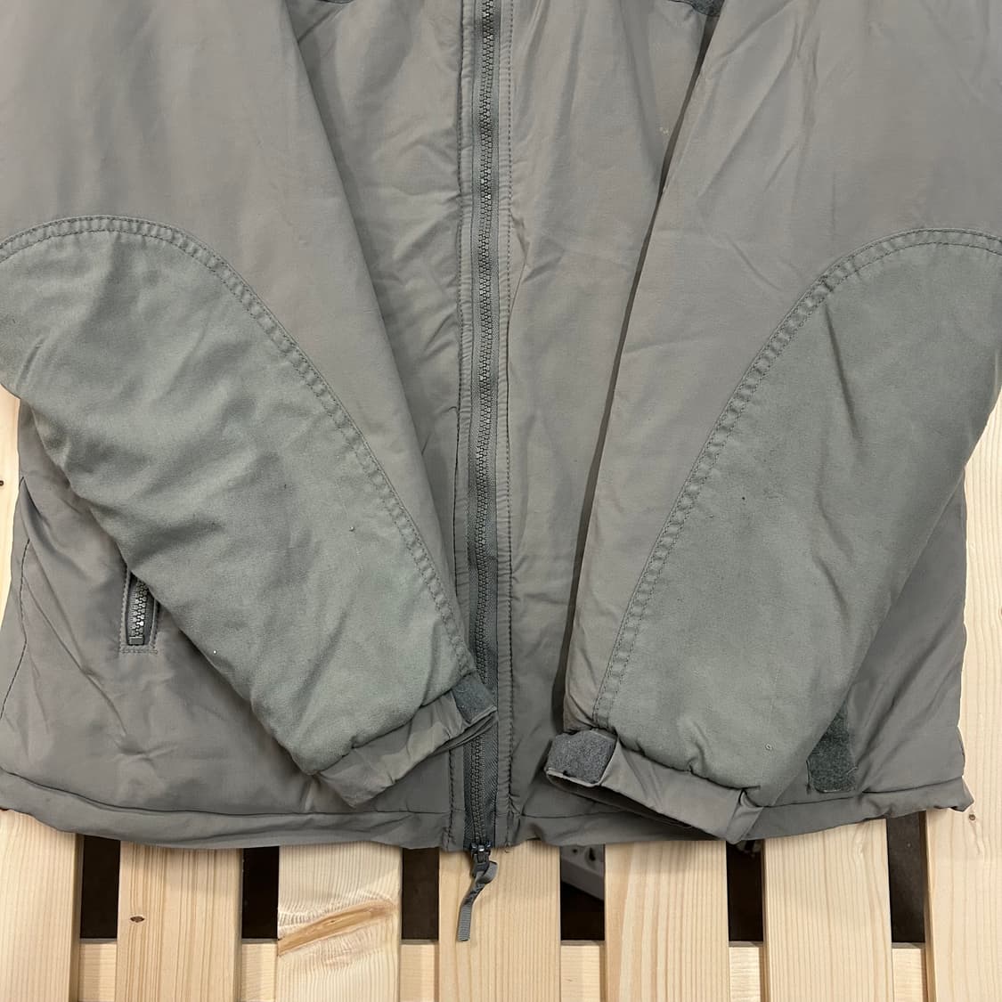 (L) 미군 오리지널 프리마로프트 leverl7 파카 상품이미지4