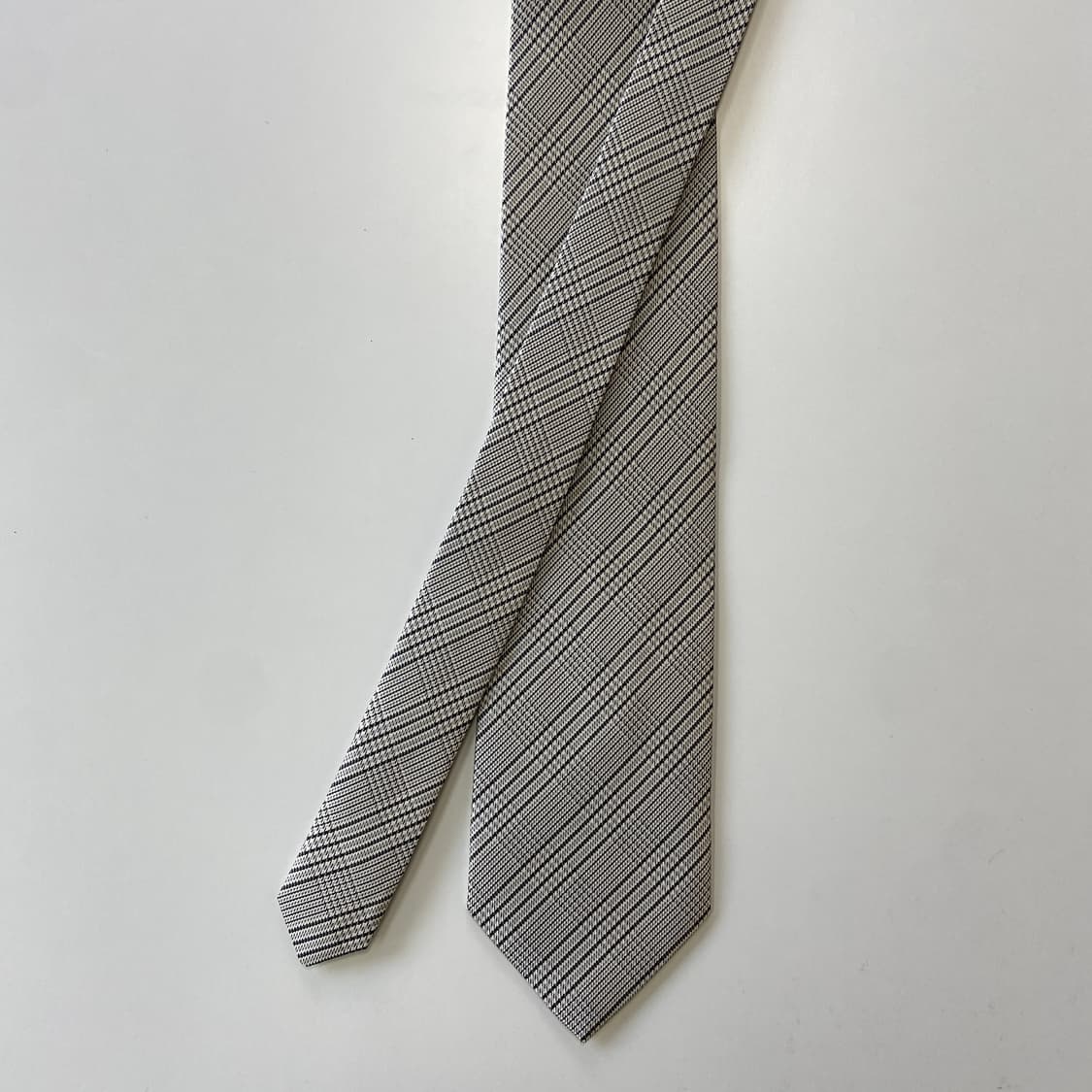 새상품급 DOMO 체크 실크넥타이  상품이미지1