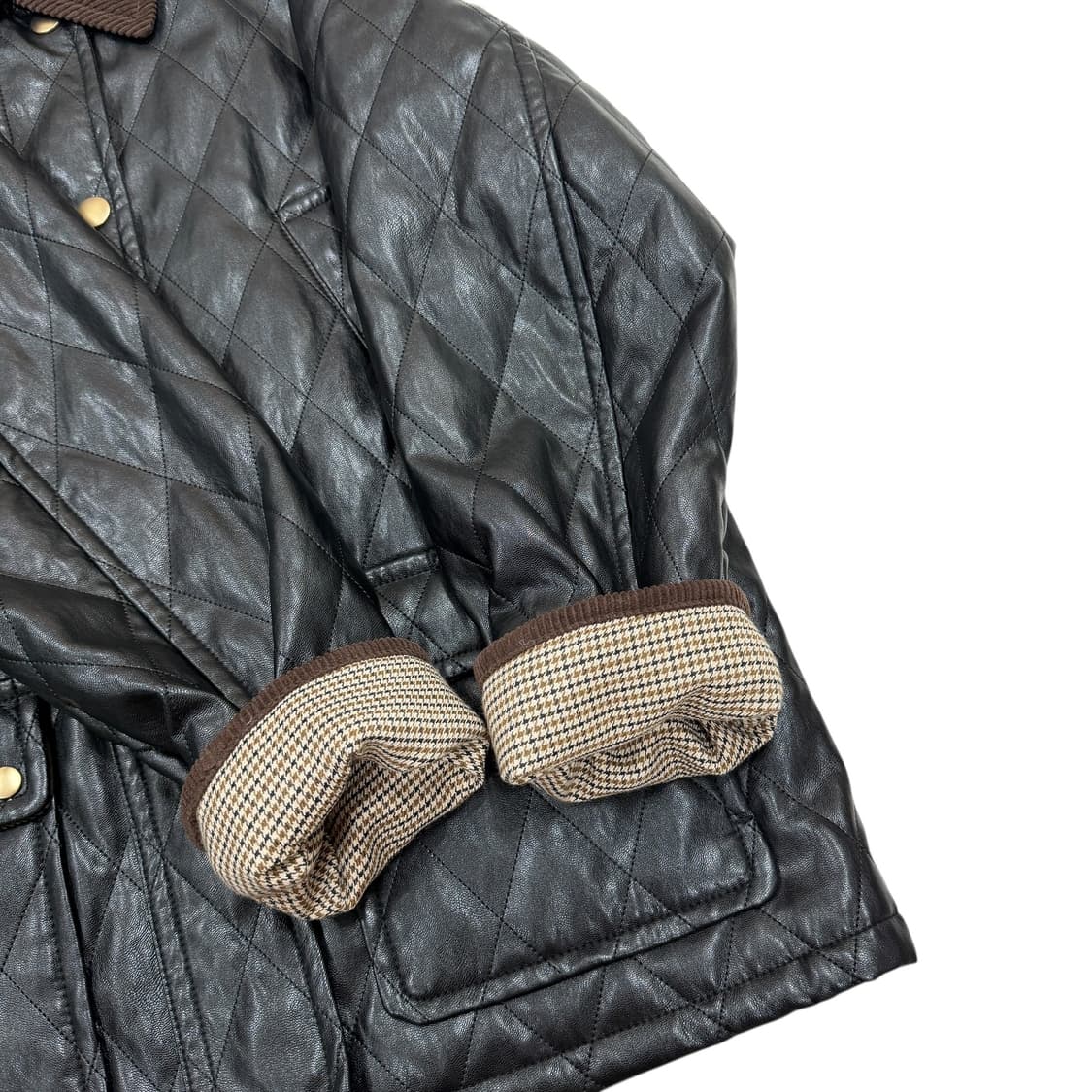 앳코너 차정원 레더 퀄팅 자켓 블랙 상품이미지2