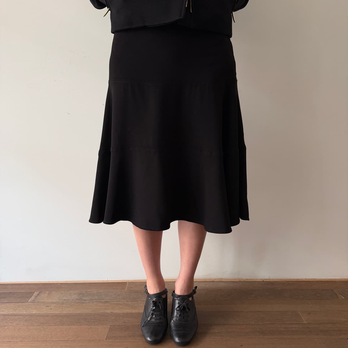 PRADA 프라다 미드 스커트 40(M) 상품이미지2