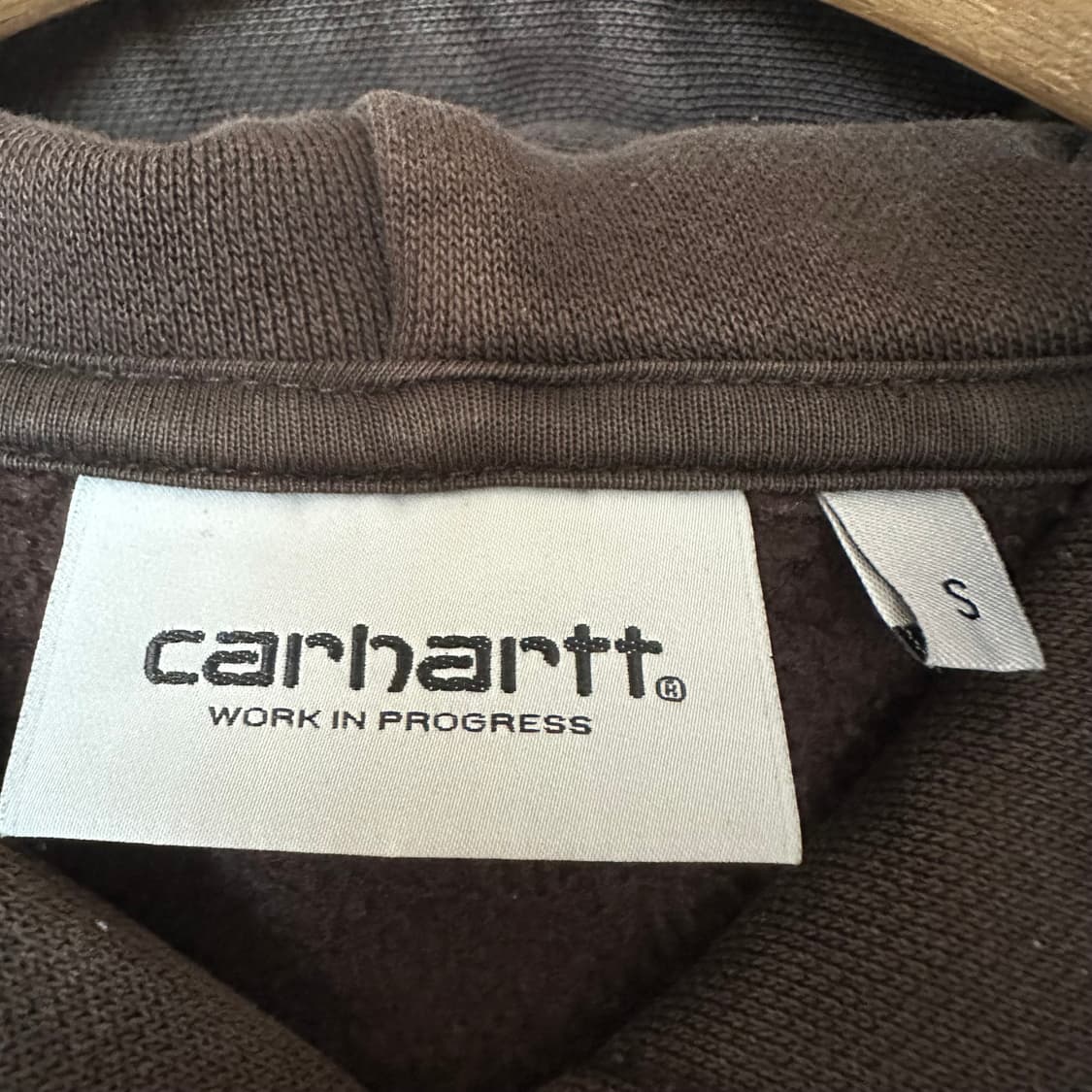 S 칼하트 wip 후드티 브라운 상품이미지3