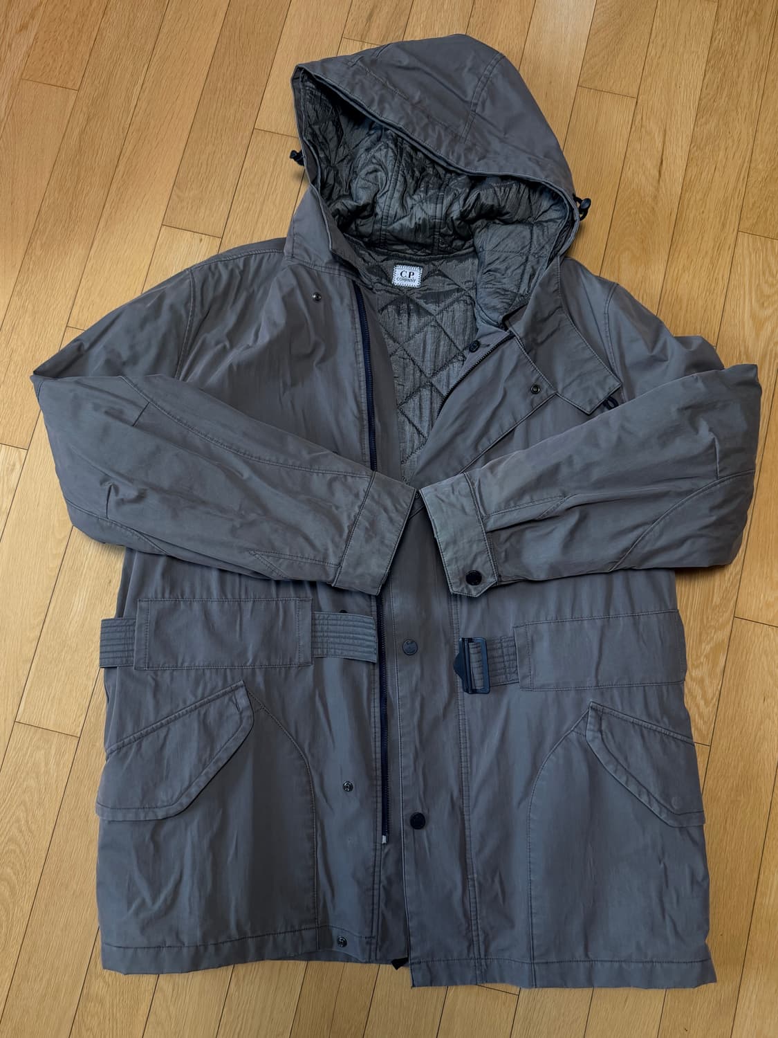 CP컴퍼니 후드 자켓 상품이미지1