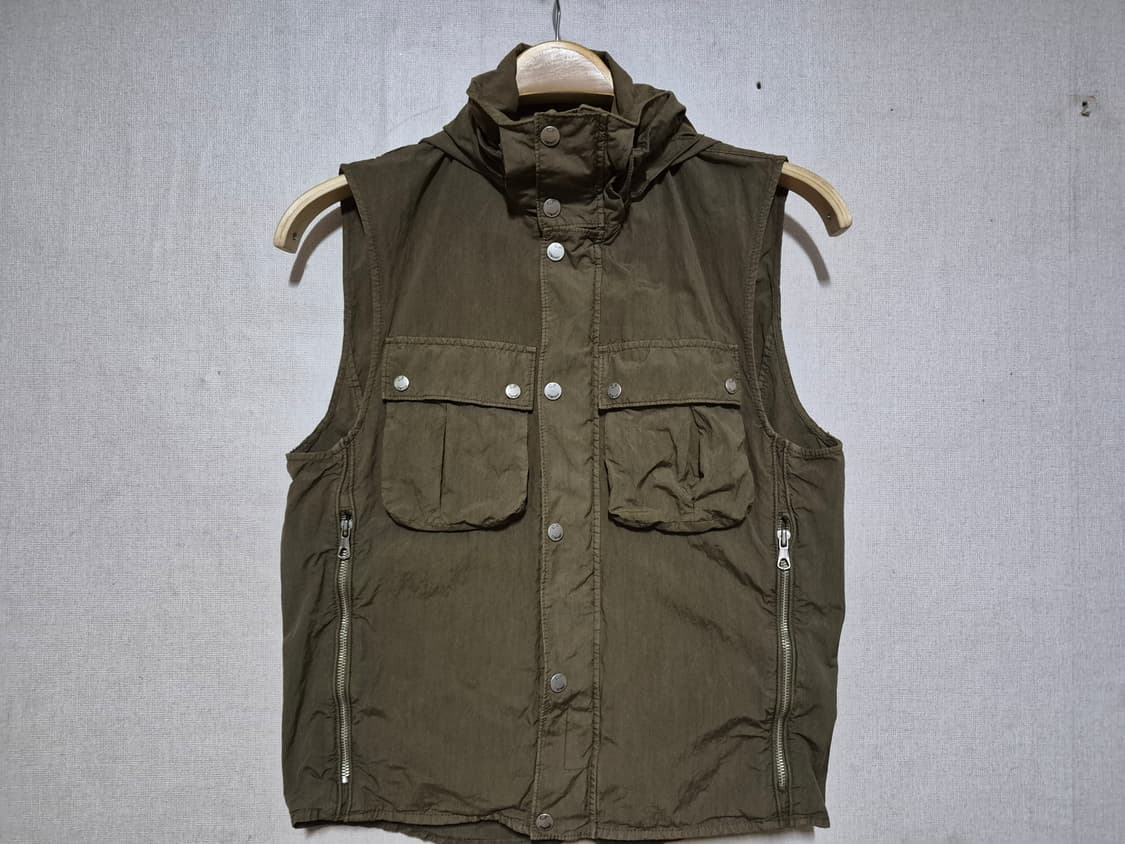 C.P COMPANY 씨피컴퍼니 조끼 100 (우리95) 상품이미지2