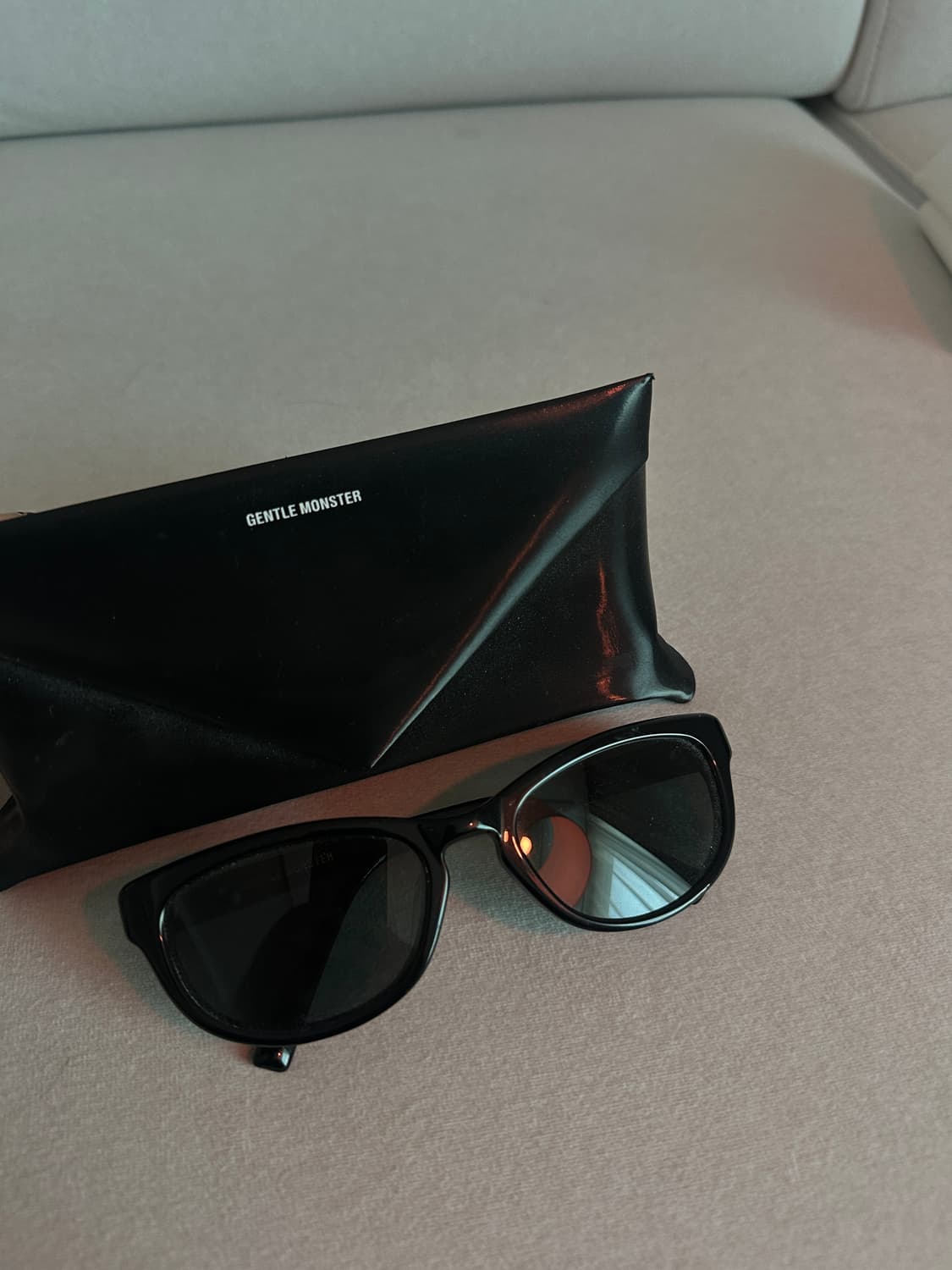 젠틀몬스터 레니 선글라스 상품이미지1