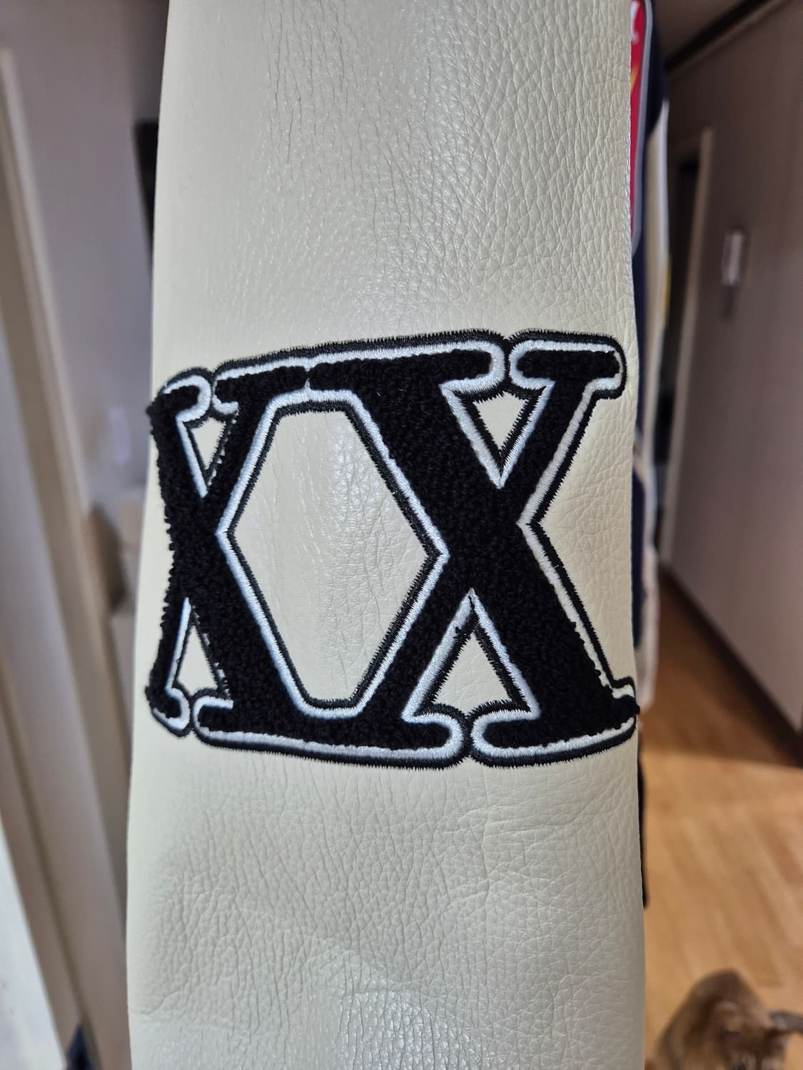 [XL]웍스아웃X오베이 바시티 자켓 상품이미지3