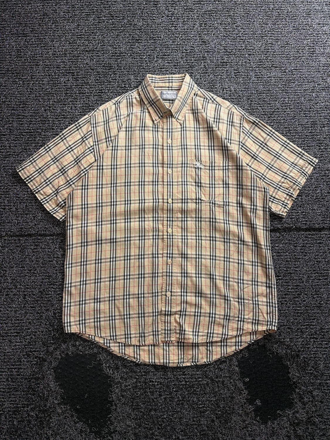 버버리 런던 클래식 노바 체크 반팔 셔츠 3699 상품이미지2