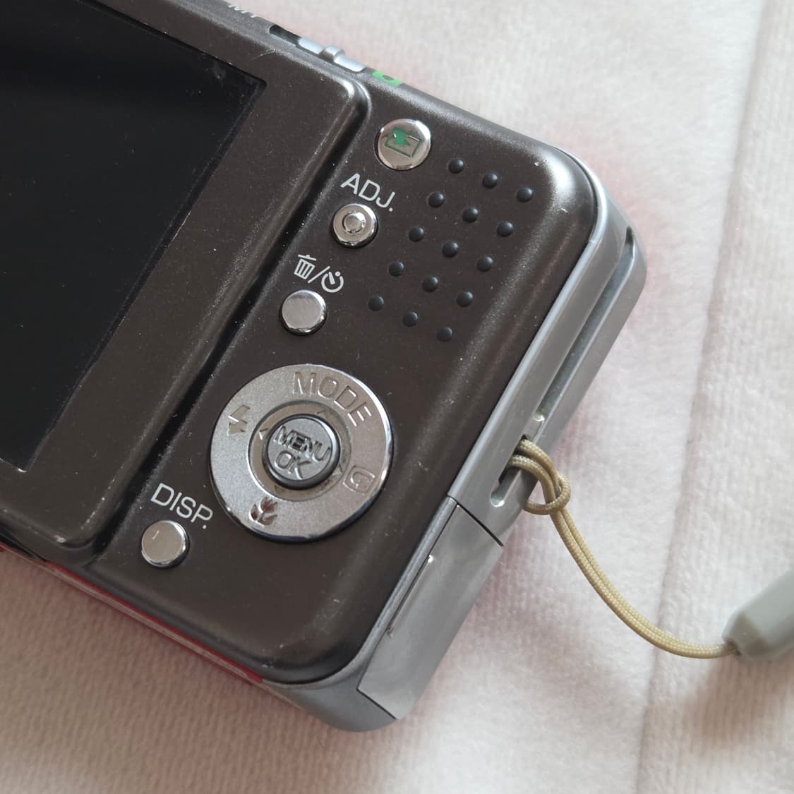 Ricoh Caplio R6 Red (가격 인하) 상품이미지4