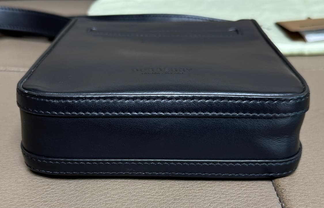 버버리 올림피아 카프스킨 크로스백 블랙 상품이미지6