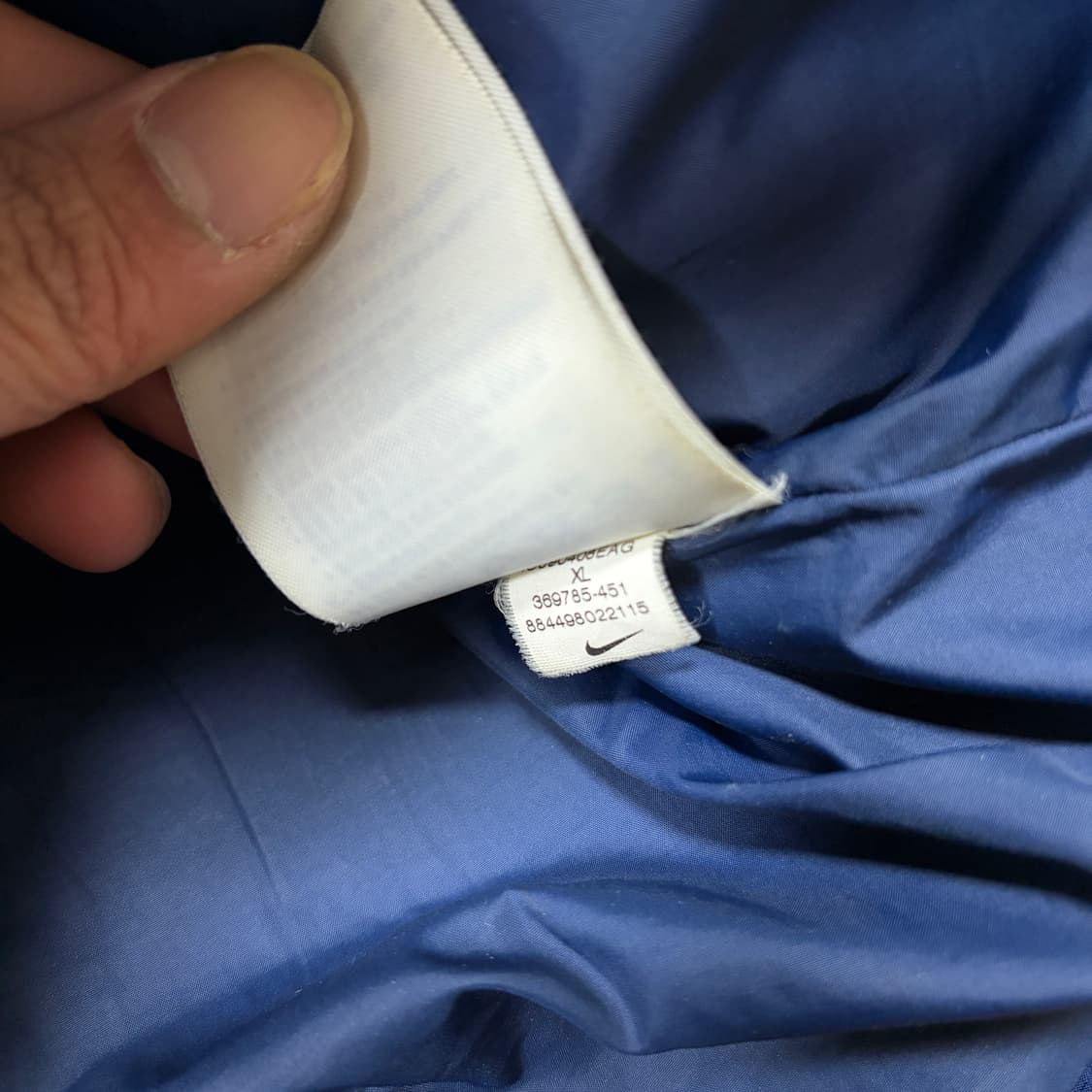 나이키 FC바르셀로나 스우시 네이비 경량 패딩 상품이미지5