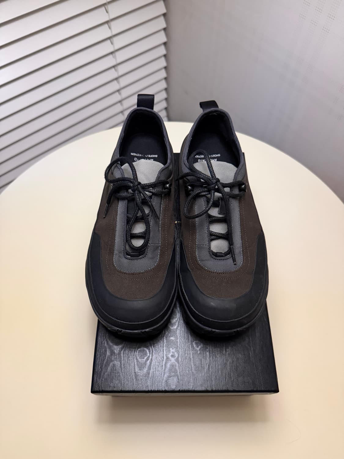 아모멘토 비브람 스니커즈 7 상품이미지1